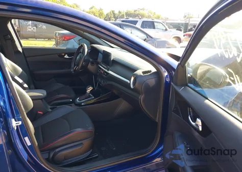 2021 Kia Forte Gt из США, поврежденный, VIN 3KPF44AC8ME283484